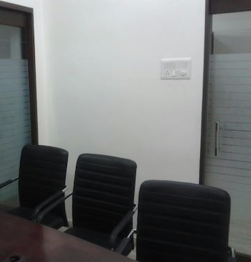 Commercial Office Space 1550 Sq.Ft. For Rent in Central Ave Nagpur  7965311