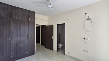 Room in 2 BHK Apartment at Altura Apartments, Ghazipur – for Rent