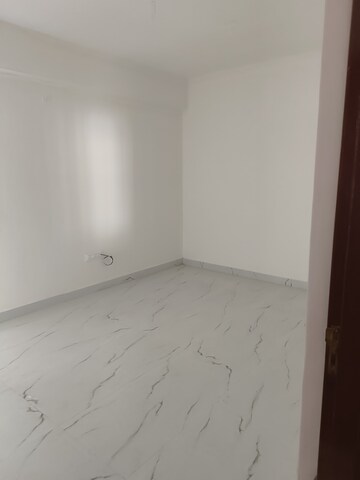 Room in 2 BHK Apartment at 2A Hollyhock, Electronic City Phase ii – for Sale