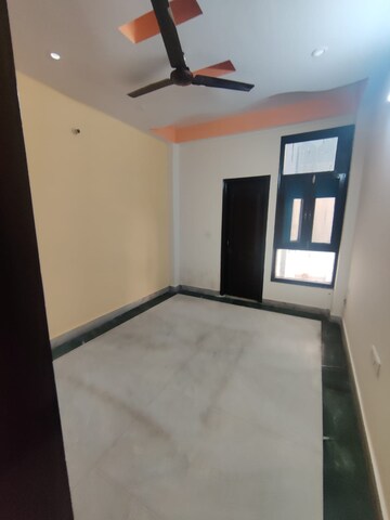 Room in 2 BHK Independent House at Vivek Vihar – for Rent