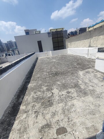 Balcony in 2 BHK Independent House at Vivek Vihar – for Rent