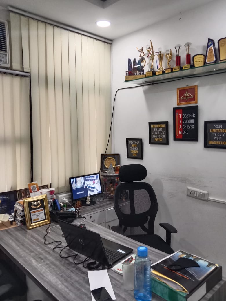 Office Space For Sale in Pearls Bussines Park