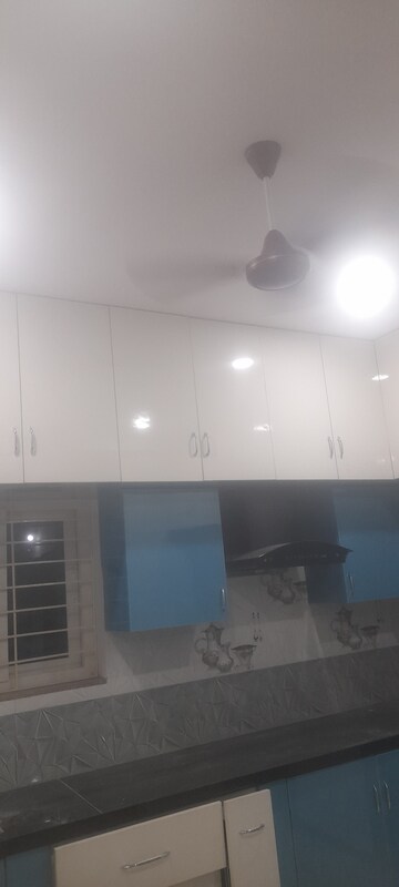 Furnished Amenities in 3 BHK Apartment at Puppalaguda – for Rent