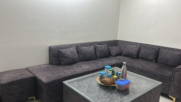 Bedroom in 2 BHK Apartment at Cosmos Executive, Sector 3 – for Rent