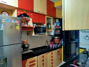 Kitchen in 2 BHK Apartment at Sindhi Society, Chembur – for Rent