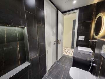 Master Bedroom in 4 BHK Builder Floor at Sector 57 – for Rent