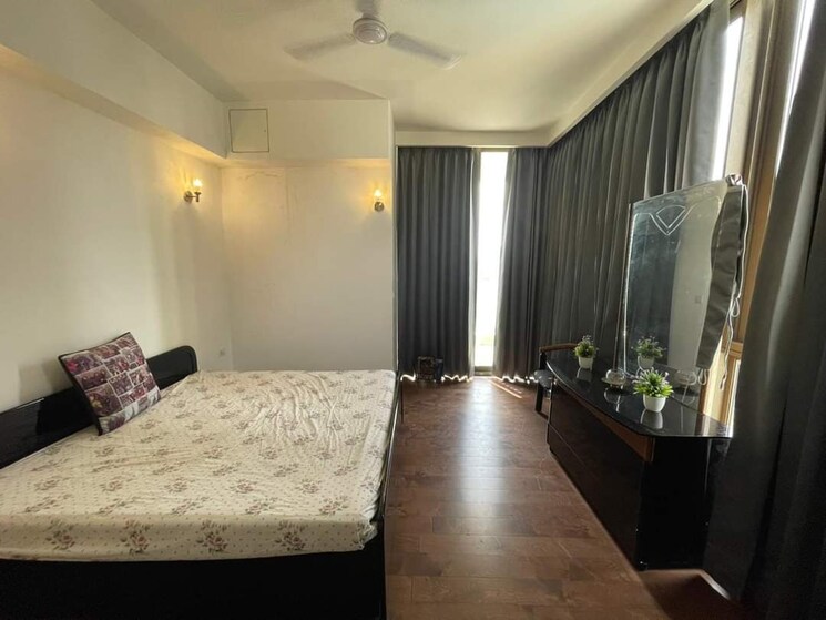 Living Room, m3m-golf-estate 5 Bedroom 12700 Sq.Ft. Penthouse In Sector 65 Gurgaon 7965712