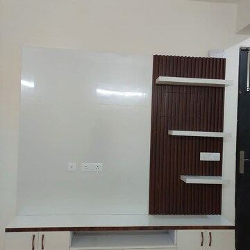Room in 3 BHK Apartment at Signature Global Park 4 and 5, Sohna Sector 34 – for Rent