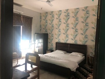Bedroom in 3 BHK Builder Floor at Gomti Nagar – for Rent