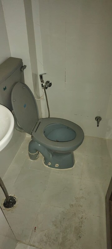 Bathroom in 2 BHK Independent House at Gomti Nagar – for Rent