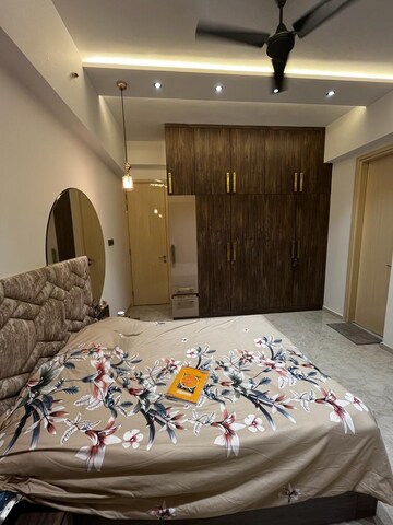 Bedroom in 3 BHK Apartment at Marathon Monte South, Byculla West – for Rent