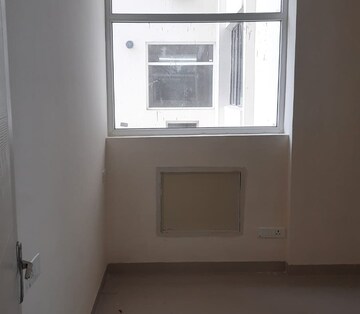  3 BHK Apartment at Nagla Road – for Rent