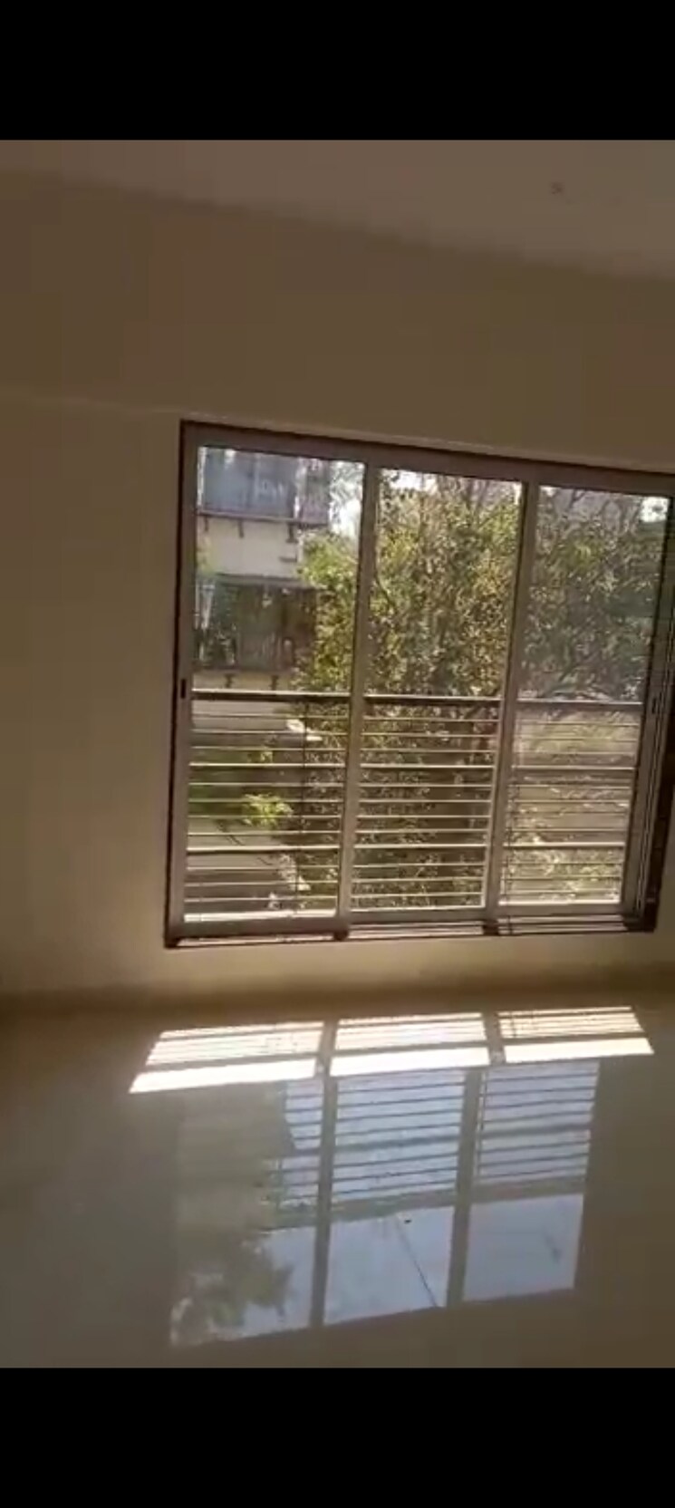 Room, goregaon west 2 Bedroom 610 Sq.Ft. Apartment In Goregaon West Mumbai 7965876