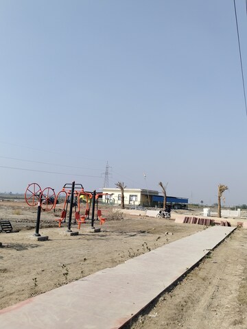 Plot For Resale in Ajhai Khurd Vrindavan  7954526