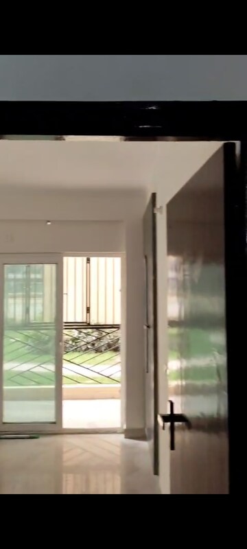 Room in 1 BHK Apartment at VVIP Nest, Raj Nagar Extension – for Rent