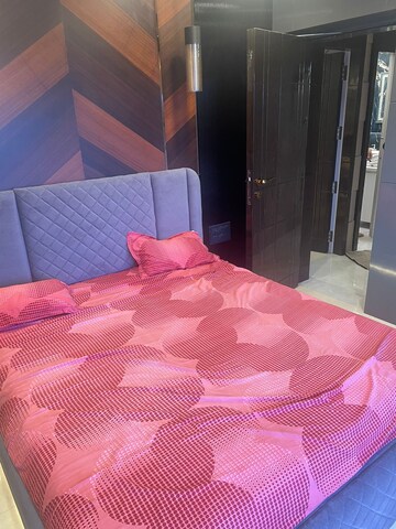 Bedroom in 3 BHK Apartment at Pride Park Royale, Andheri East – for Rent