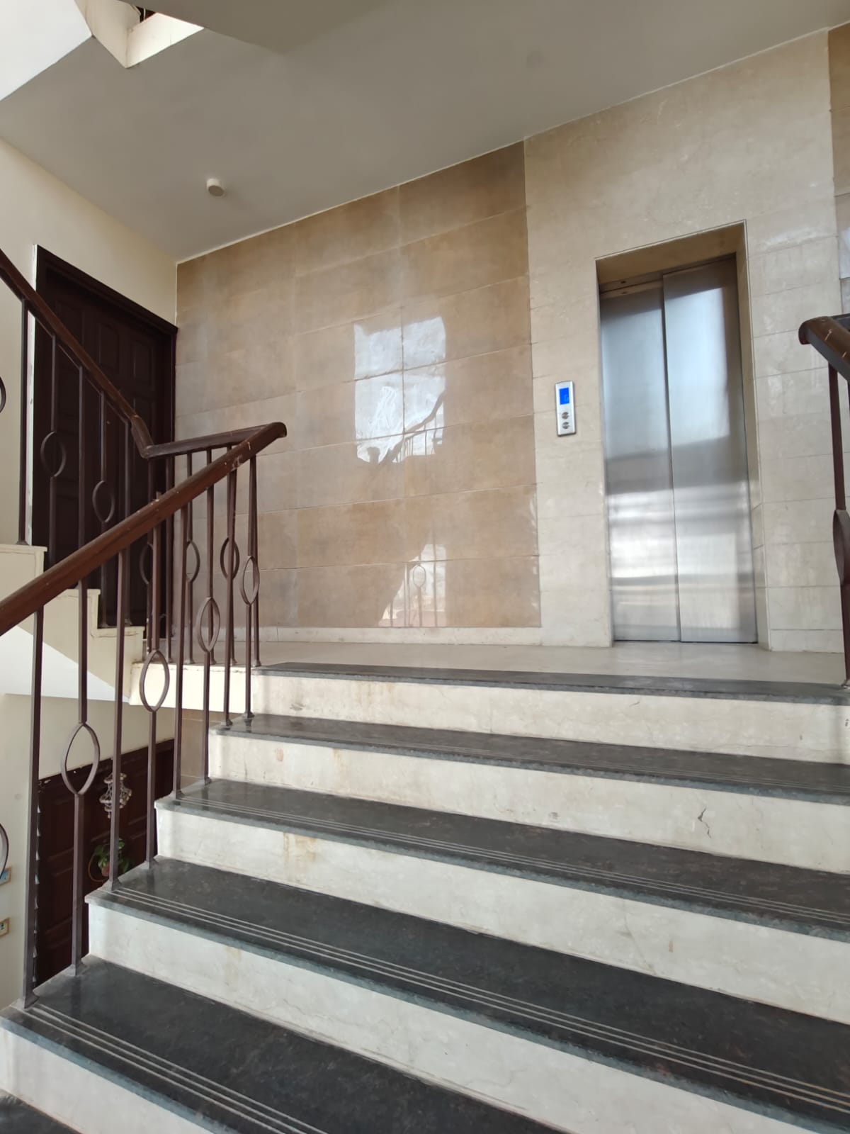 3 BHK 1150 Sq.Ft. Builder Floor in BPTP Floors