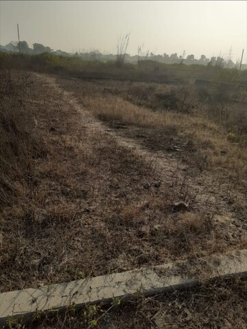  Plot For Sale in Modipuram