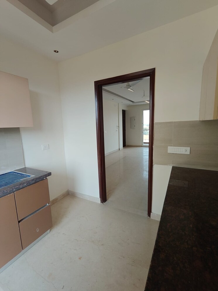 Room, bptp-floors 3 Bedroom 1150 Sq.Ft. Builder Floor In Sector 70 Gurgaon 7965978