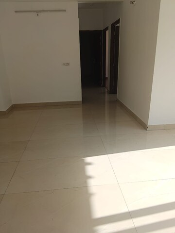 Room in 3 BHK Apartment at Ace Divino, Sector 1 Greater Noida – for Rent