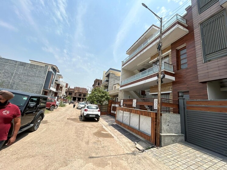 Exterior View, sector 123 5 Bedroom 200 Sq.Yd. Independent House In Sector 123 Mohali 7966145