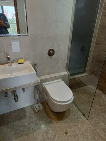 Bathroom in 2 BHK Apartment at Ekta Trinity, Santacruz West – for Sale