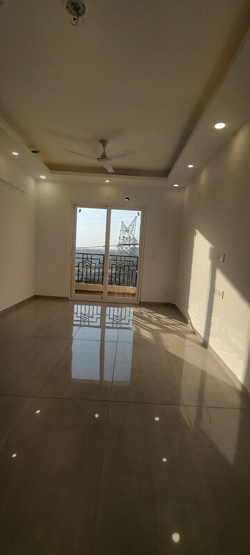 Living Room in 2 BHK Apartment at Tata Eureka Park, Sector 150 – for Rent