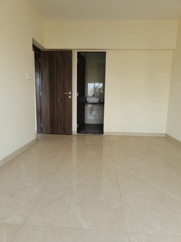 Room in 2 BHK Apartment at RRB Satra Harmony, Chembur – for Rent