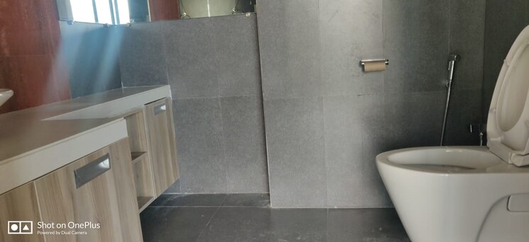 Bathroom, lakhani-signature 2 Bedroom 975 Sq.Ft. Apartment In Pali Hill Mumbai 7966122