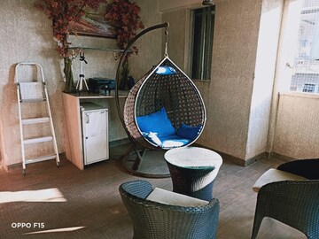  2 BHK Apartment at Lakhani Signature, Pali Hill – for Sale