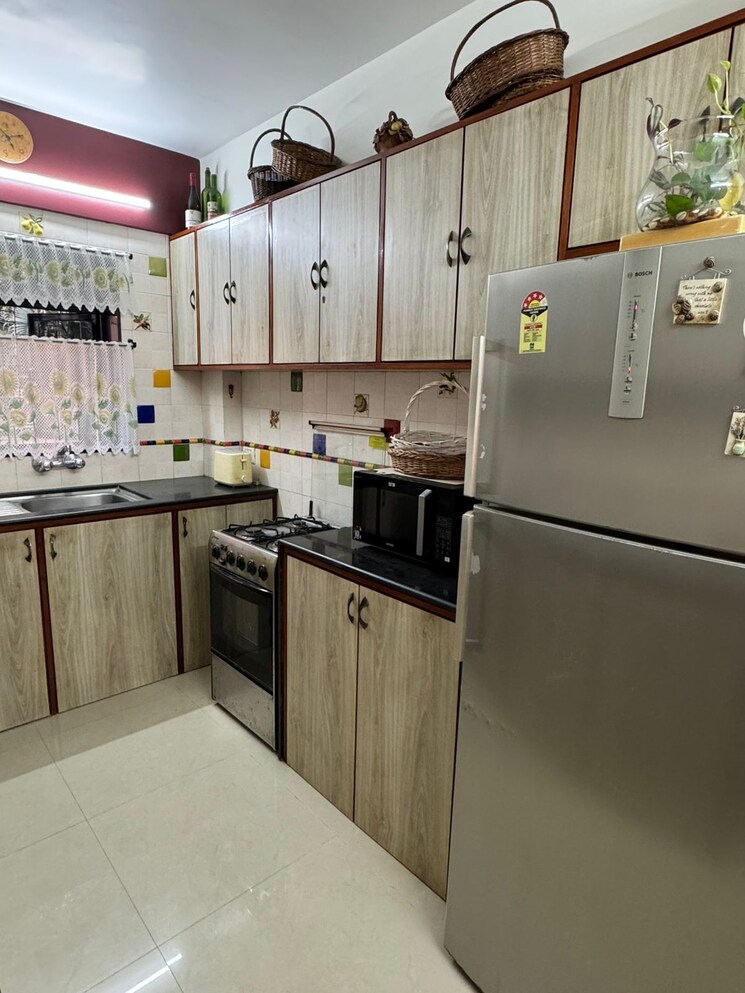 Kitchen, rodhol-apartment 2 Bedroom 750 Sq.Ft. Apartment In Bandra West Mumbai 7966132