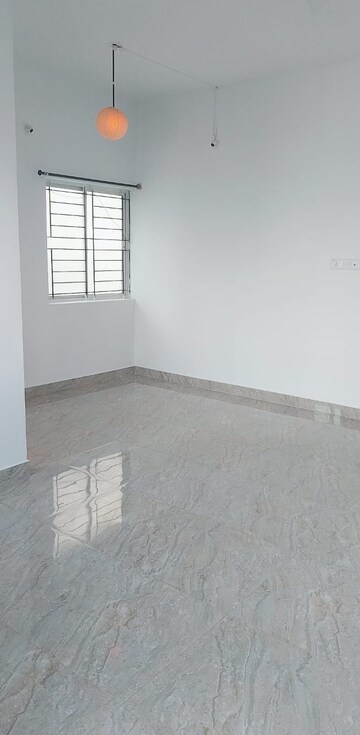Room in 1 BHK Builder Floor at Hsr Layout – for Rent