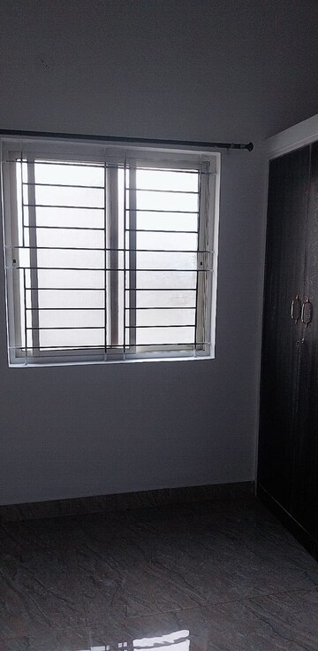 Room in 1 BHK Builder Floor at Hsr Layout – for Rent