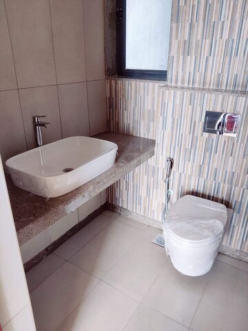 Bathroom in 2 BHK Apartment at Shapoorji Pallonji Vicinia, Powai – for Rent