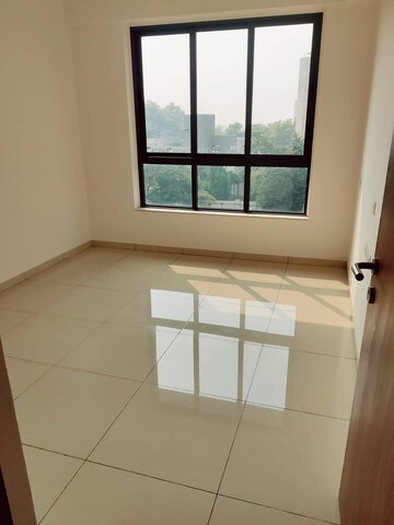 Bedroom in 2 BHK Apartment at Shapoorji Pallonji Vicinia, Powai – for Rent
