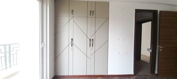 Furnished Amenities in 3 BHK Apartment at Tata Eureka Park, Sector 150 – for Rent