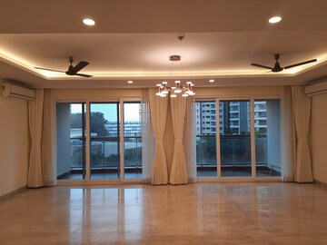 Room in 4 BHK Apartment at Phoenix Kessaku, Rajaji Nagar – for Rent