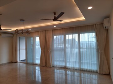 Room in 4 BHK Apartment at Phoenix Kessaku, Rajaji Nagar – for Rent