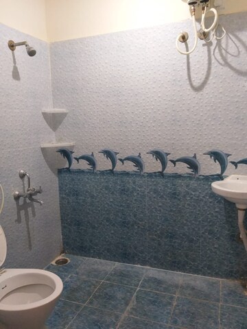 Bathroom in 2 BHK Apartment at Mahadevpura – for Rent