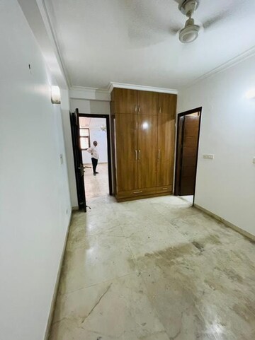 2 BHK Apartment For Rent in Saket