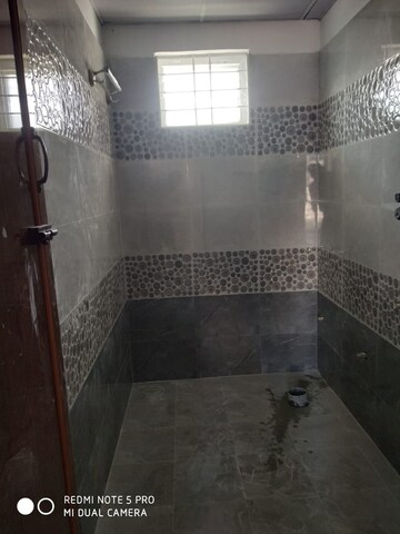 Bathroom in 1 BHK Apartment at Mahadevpura – for Rent