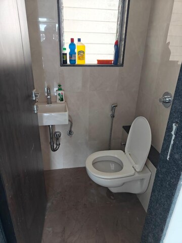 Master Bedroom in 2 BHK Apartment at Sahakar Empire Towers, Goregaon East – for Rent