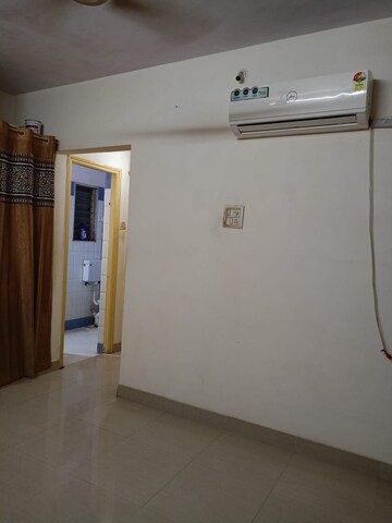 Room in 2 BHK Apartment at Shubharambh Complex, Manpada – for Rent