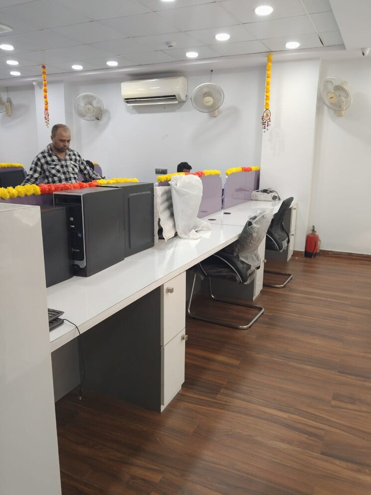 Team Area, tilak nagar Commercial Office Space 1200 Sq.Ft. In Tilak Nagar Delhi 7966339