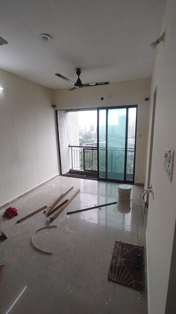 Room in 1 BHK Apartment at Man Opus, Mira Road – for Rent