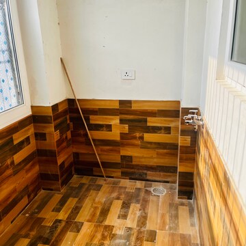 Living Room in 3 BHK Builder Floor at Mansarovar Park – for Sale