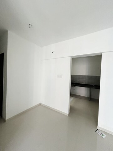 Room in 2 BHK Apartment at Roshan Milestone, Tathawade – for Sale