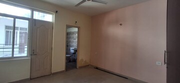 Room in 2 BHK Apartment at NK Sharma Savitry Greens 2, Ghazipur – for Rent