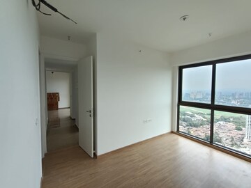 Room in 2 BHK Apartment at Runwal Bliss, Kanjurmarg East – for Rent