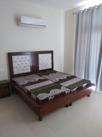 2 BHK Apartment For Rent in La Prisma, Dhakoli Village